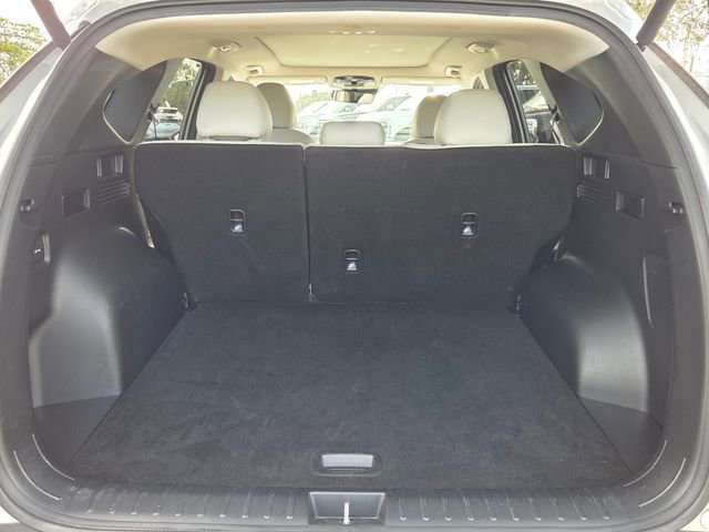 Used 2022 Hyundai Tucson Limited FWD image 13