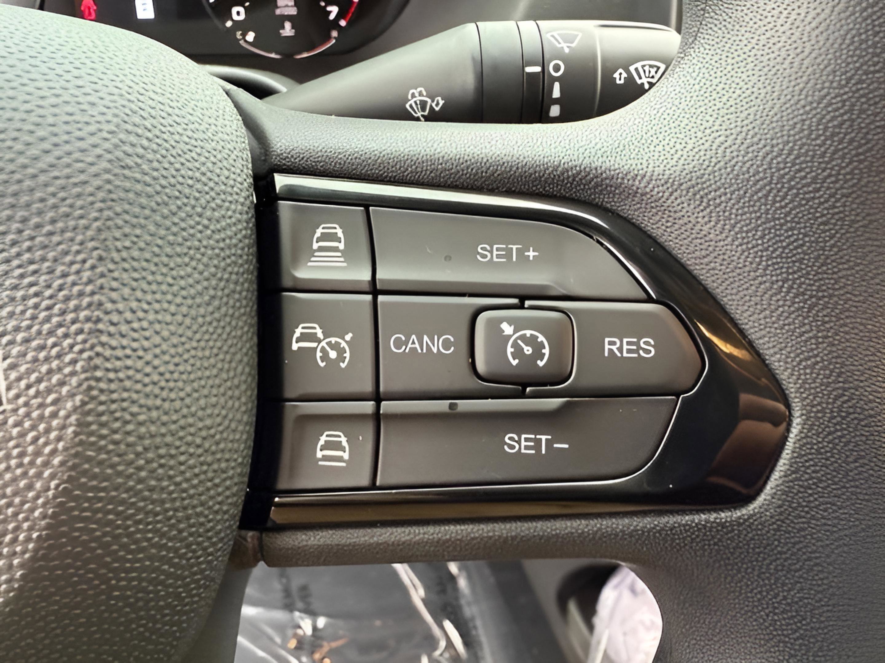 New 2025 RAM ProMaster 2500 w/ Convenience Group image 22