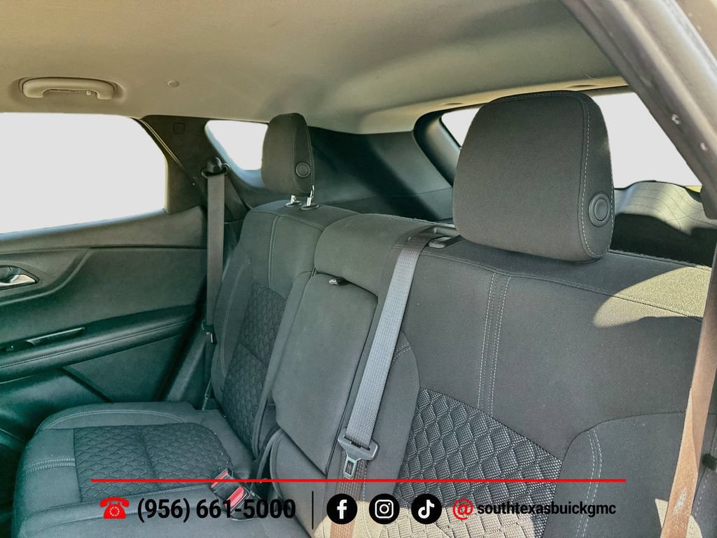 Used 2021 Chevrolet Blazer LT FWD image 23