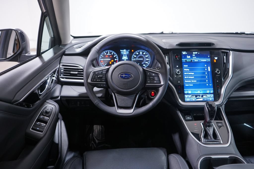 Used 2023 Subaru Outback Touring AWD/4WD image 11