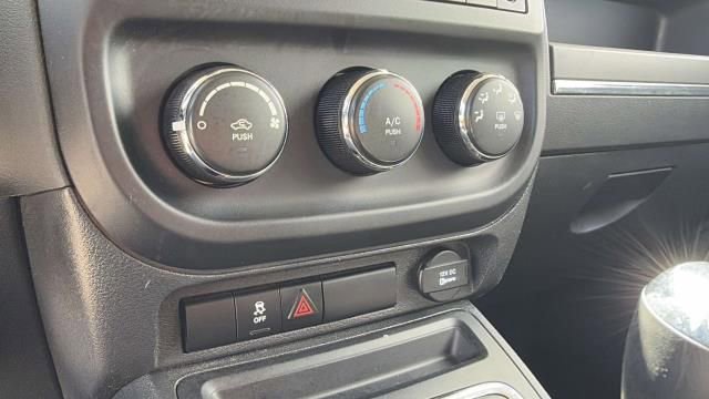 Used 2017 Jeep Patriot Sport image 16