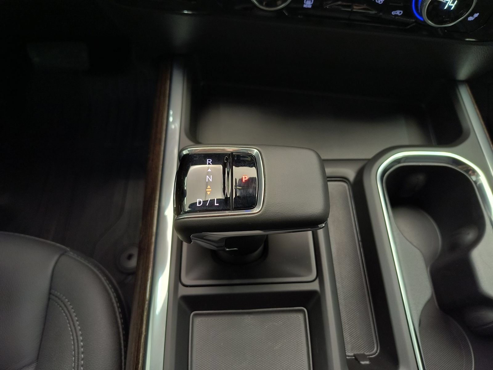 New 2026 GMC Sierra 1500 Elevation w/ Elevation Premium Package AWD/4WD image 15