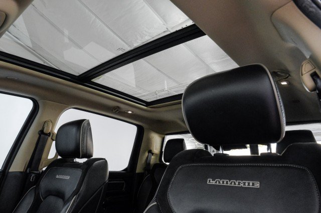 Used 2019 RAM 1500 Laramie AWD/4WD image 26
