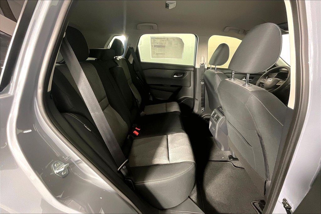 New 2027 Nissan Rogue SV w/ Cold Weather Package FWD image 18