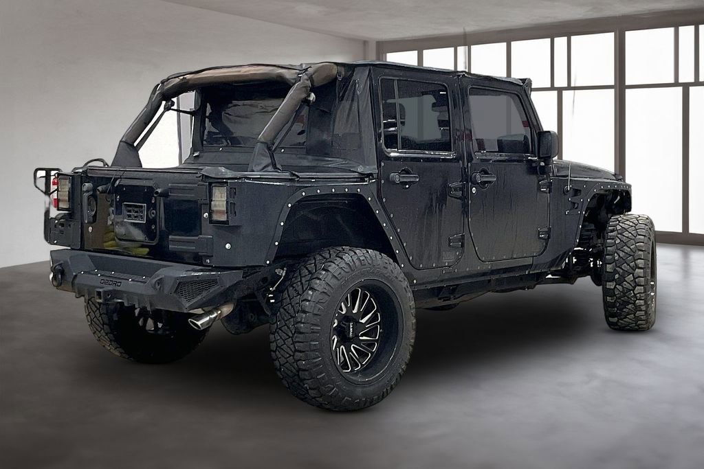 Used 2013 Jeep Wrangler Unlimited Sport image 2