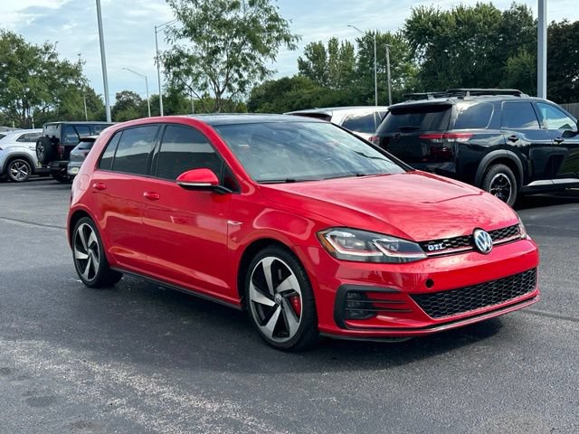 Used 2018 Volkswagen GTI SE w/ SE Leather Package FWD image 3