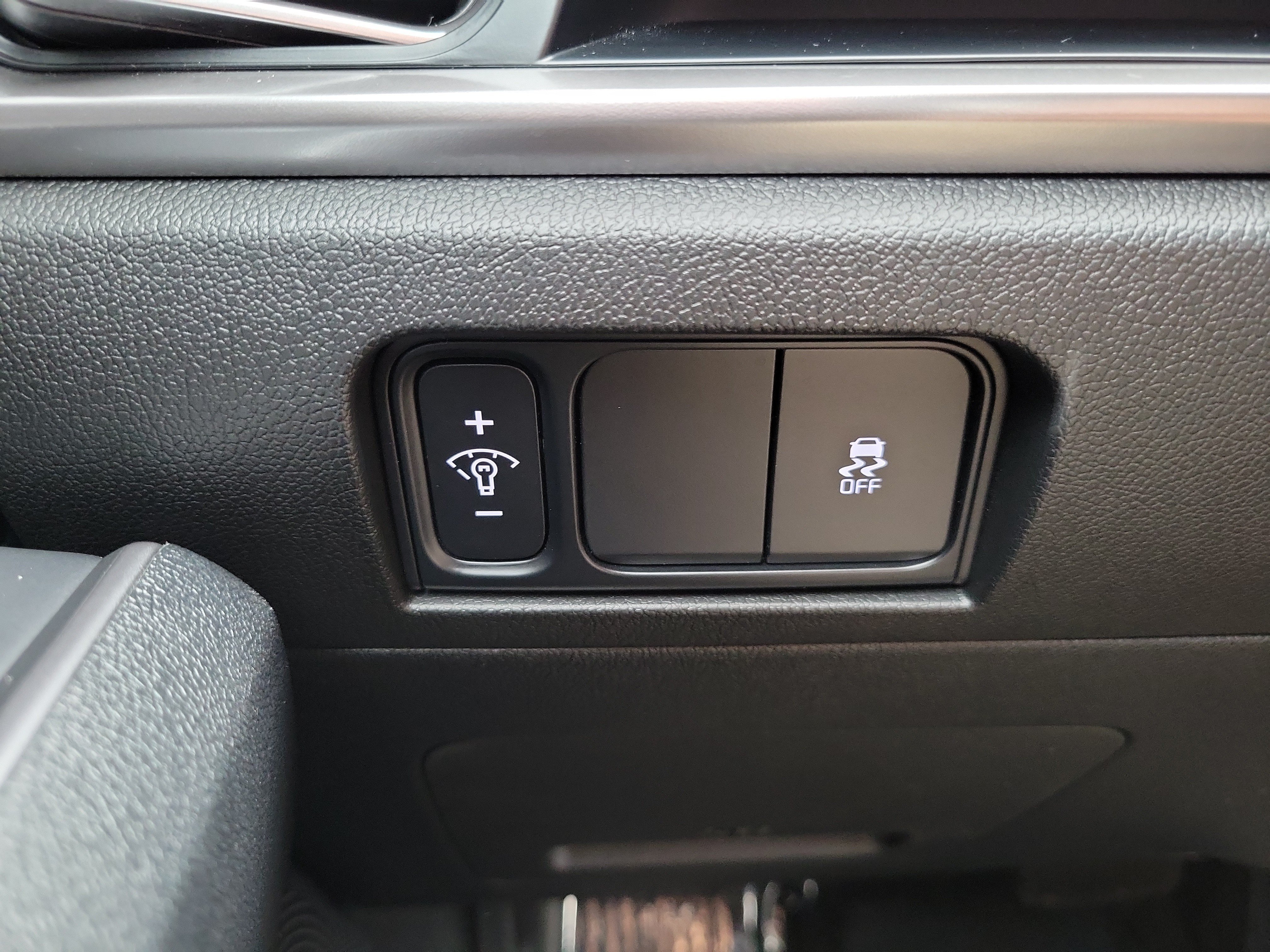 Certified 2024 Kia Sorento LX FWD image 24