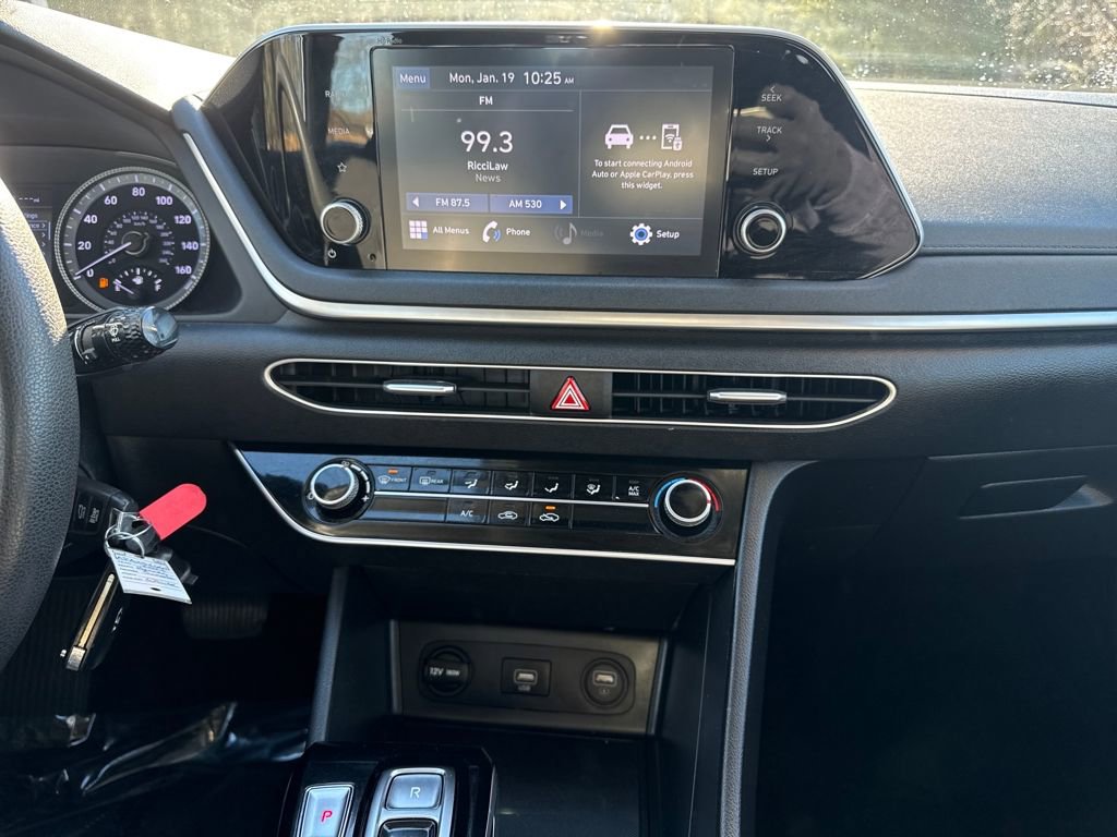 Used 2023 Hyundai Sonata SE image 17