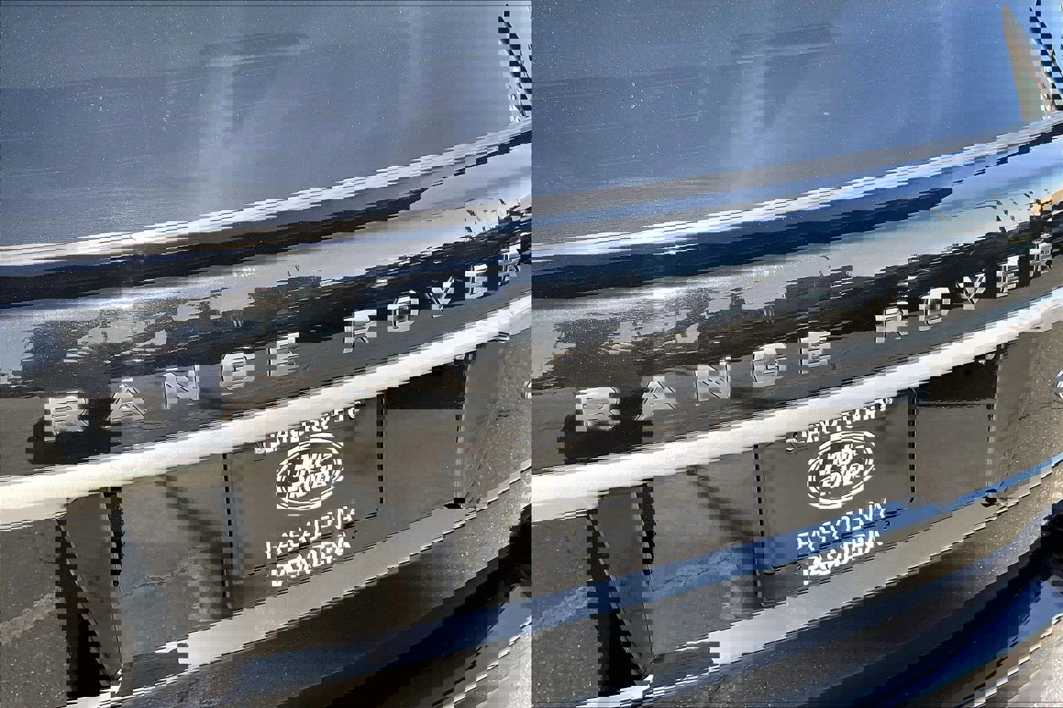 Used 2018 Land Rover Range Rover V6 Supercharged SWB image 31