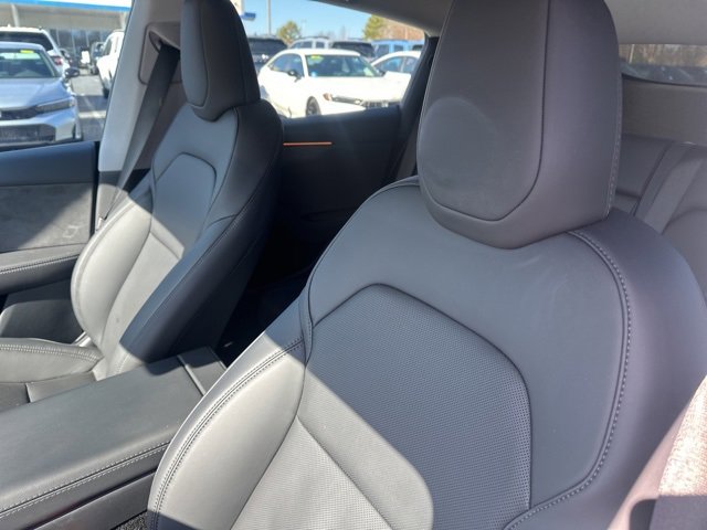 Used 2026 Tesla Model Y Long Range image 8