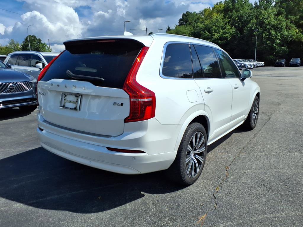 Used 2023 Volvo XC90 B6 Core w/ Protection Package Premier image 3