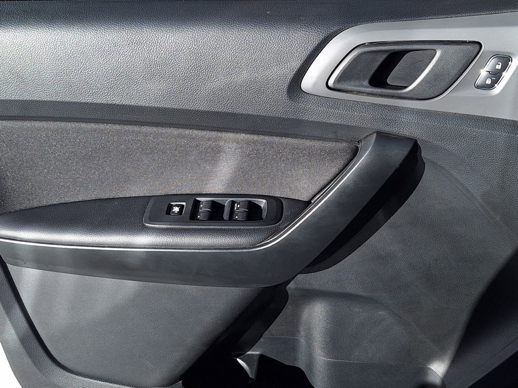 Used 2023 Ford Ranger XL w/ Equipment Group 101A High image 9