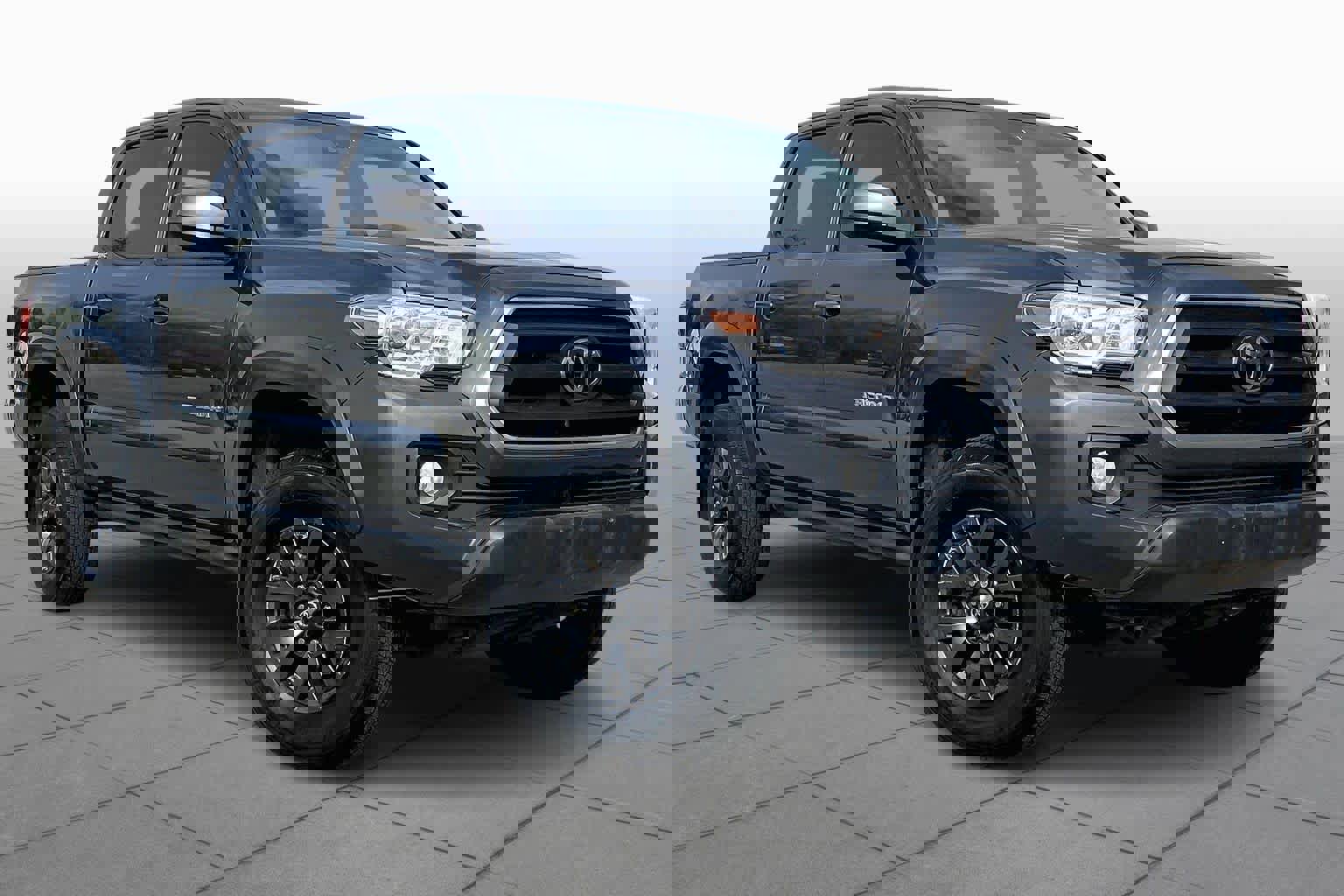 Used 2023 Toyota Tacoma SR5 image 5