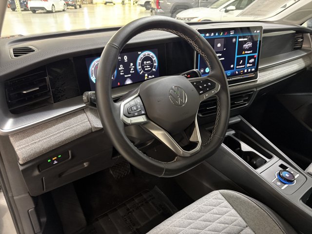 Certified 2025 Volkswagen Tiguan S AWD/4WD image 14