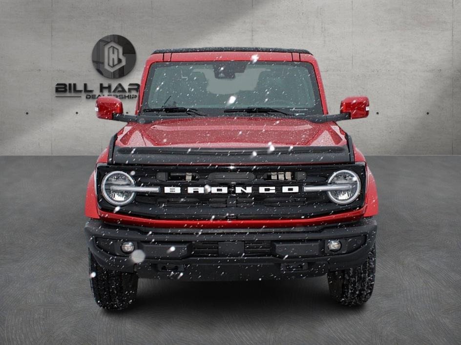 Used 2024 Ford Bronco Outer Banks image 3