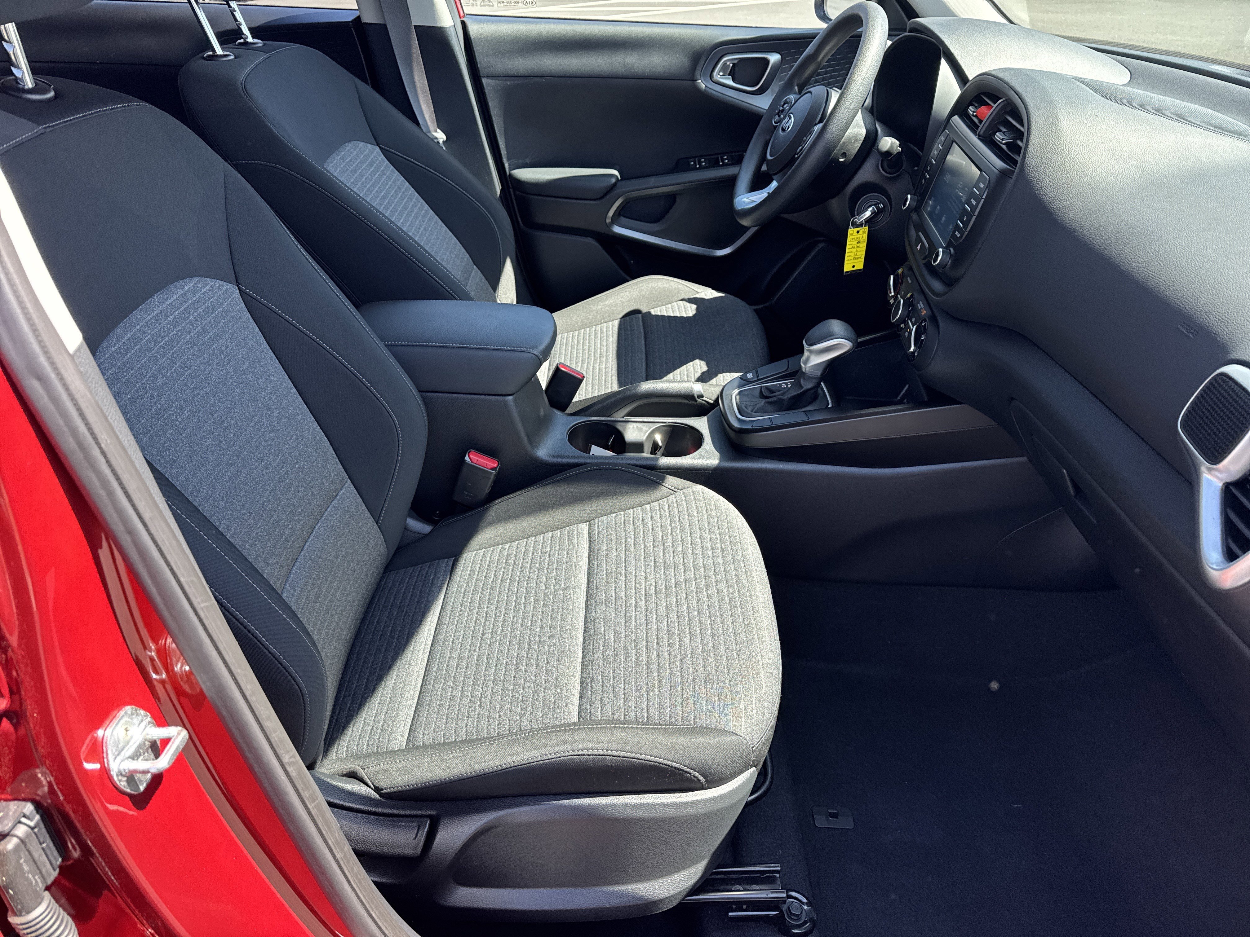 Used 2021 Kia Soul S image 13