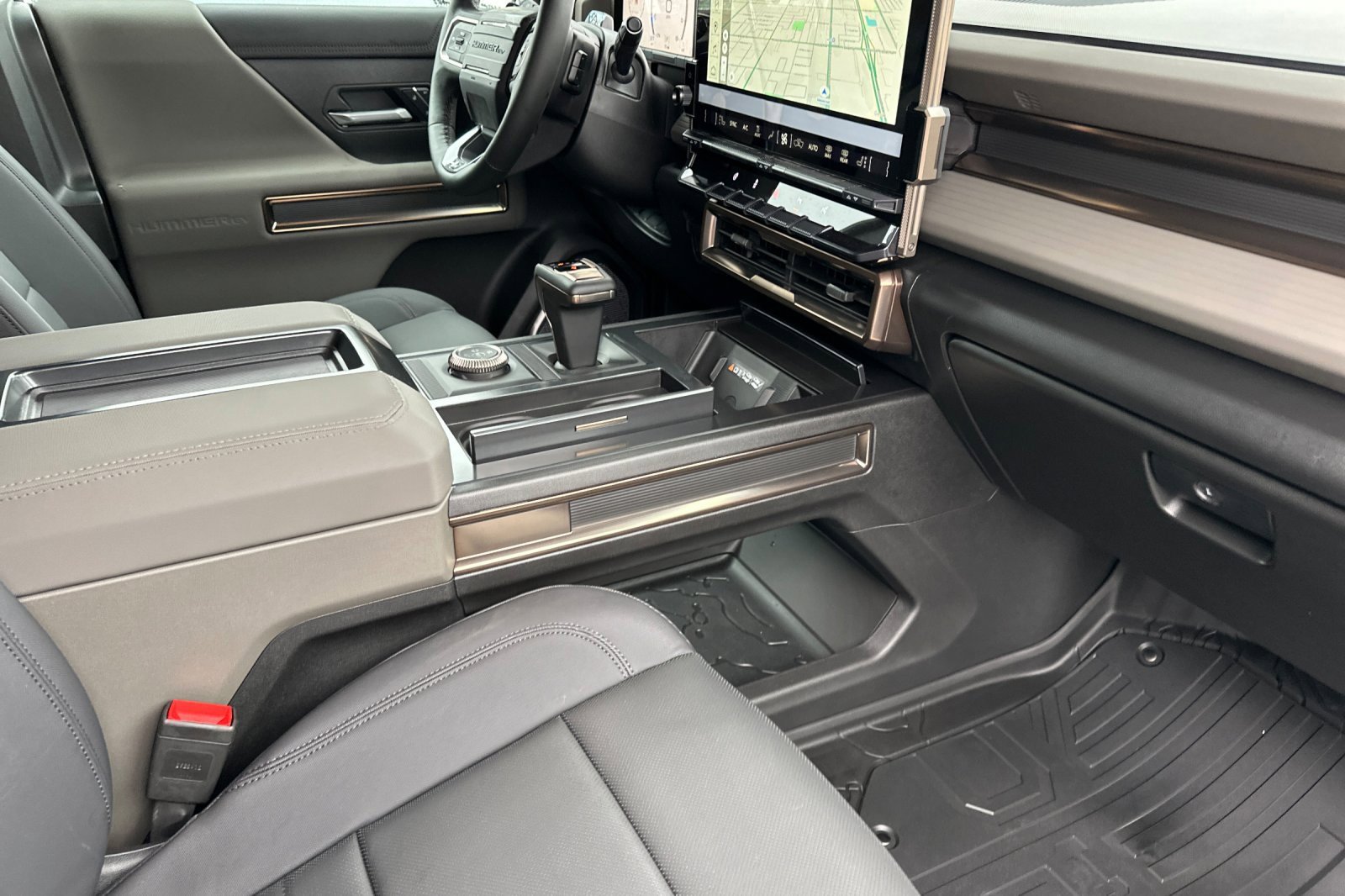 Used 2025 GMC Hummer EV 2X image 14