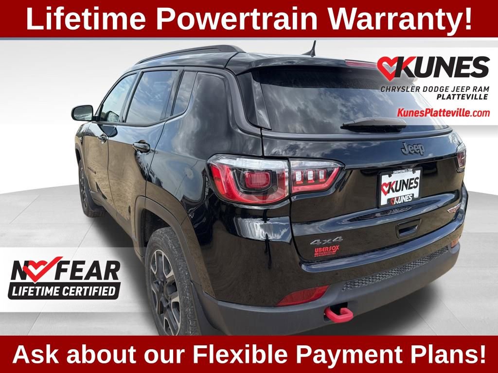 Used 2019 Jeep Compass Trailhawk w/ Cold Weather Group AWD/4WD image 7
