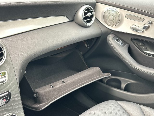 Certified 2023 Mercedes-Benz GLC 300 4MATIC Coupe image 31