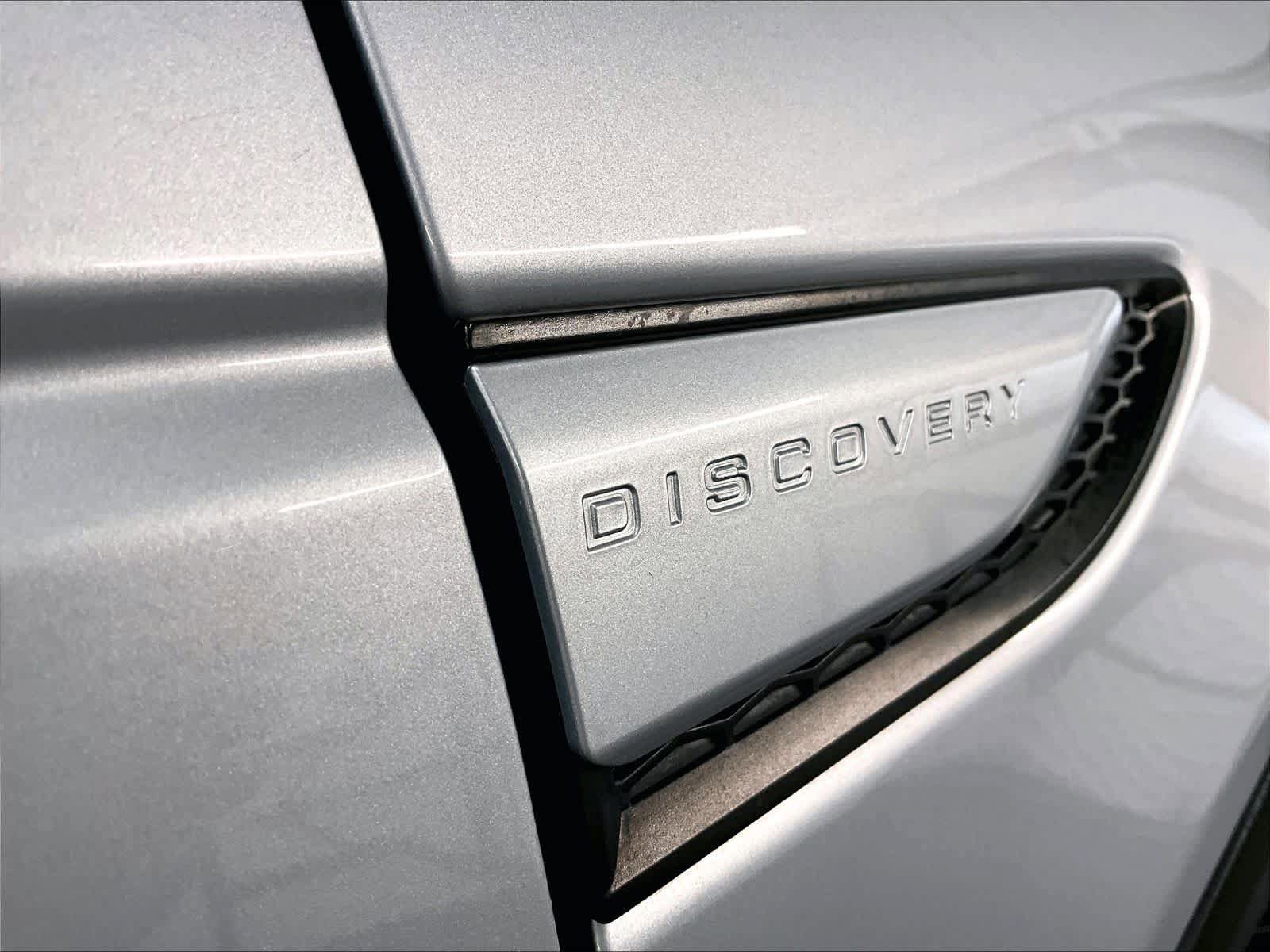 Used 2023 Land Rover Discovery Sport SE AWD/4WD image 35