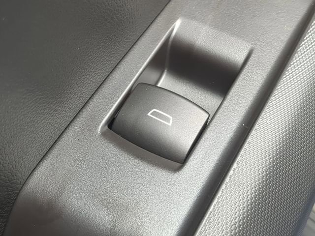 New 2026 GMC Canyon Elevation w/ Convenience Package RWD image 38