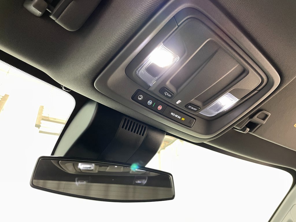 Used 2025 Chevrolet Silverado 1500 W/T w/ WT Value Package image 26