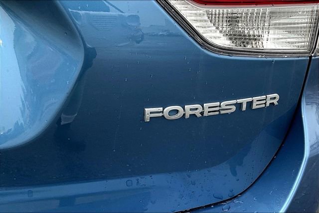 Used 2023 Subaru Forester Premium image 23