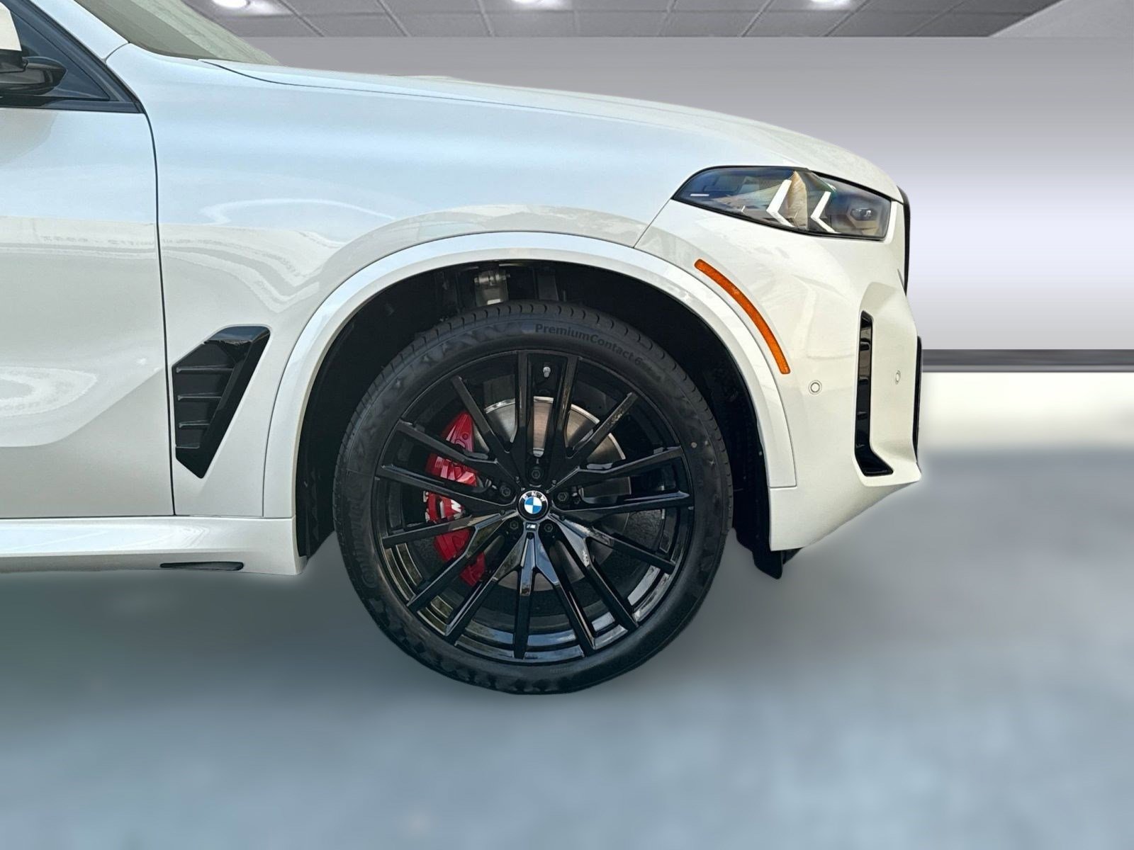 New 2026 BMW X5 sDrive40i w/ M Sport Package image 9