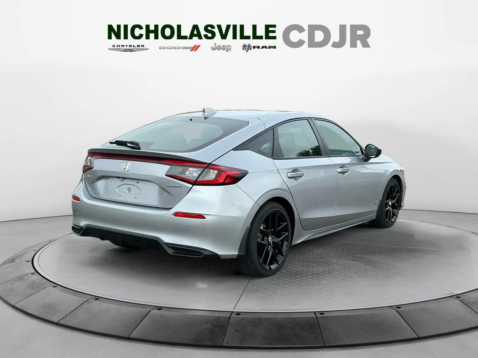 Used 2025 Honda Civic Sport image 5
