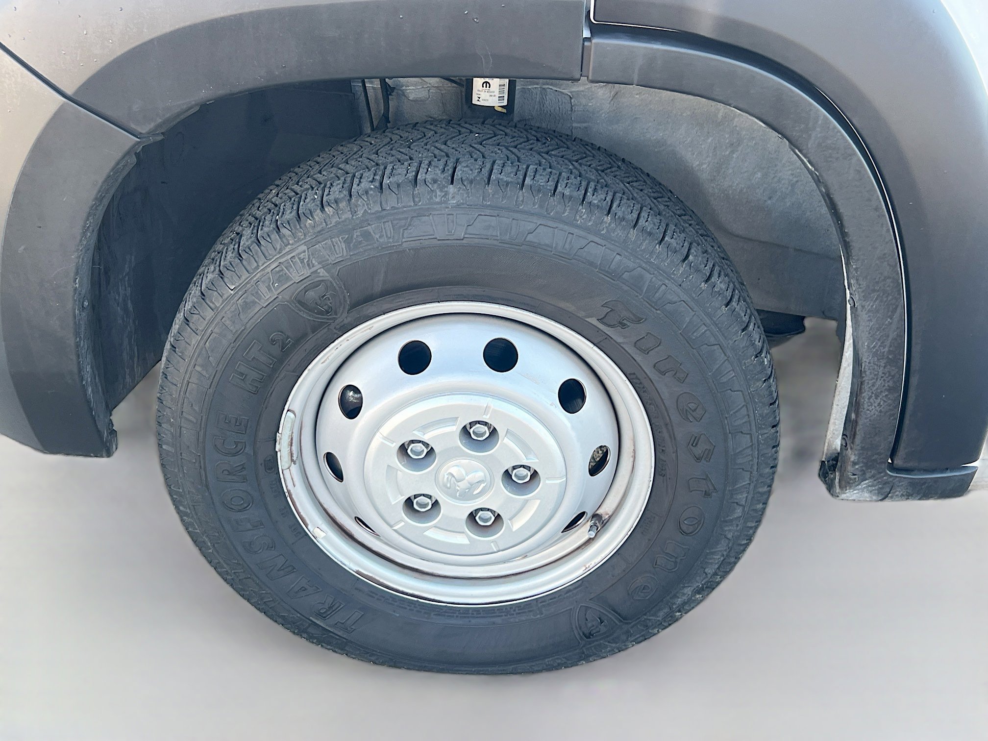 Used 2023 RAM ProMaster 2500 image 13