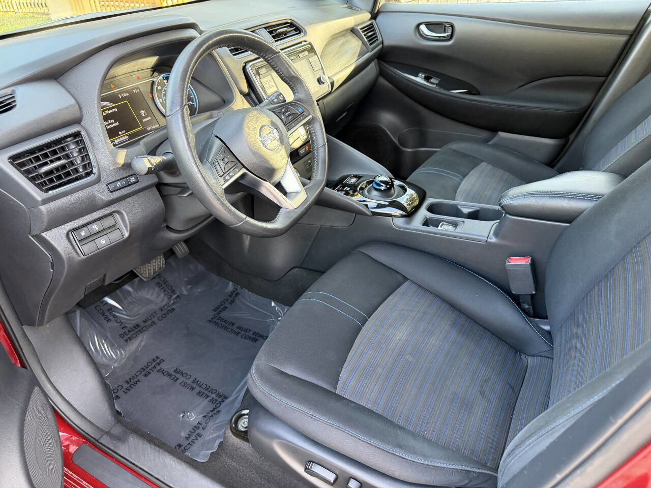 Used 2018 Nissan Leaf SV w/ SV Technology Package image 23