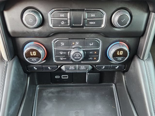 Used 2024 Chevrolet Tahoe Z71 AWD/4WD image 18