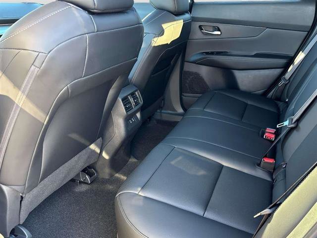 New 2026 Nissan Murano SL image 6