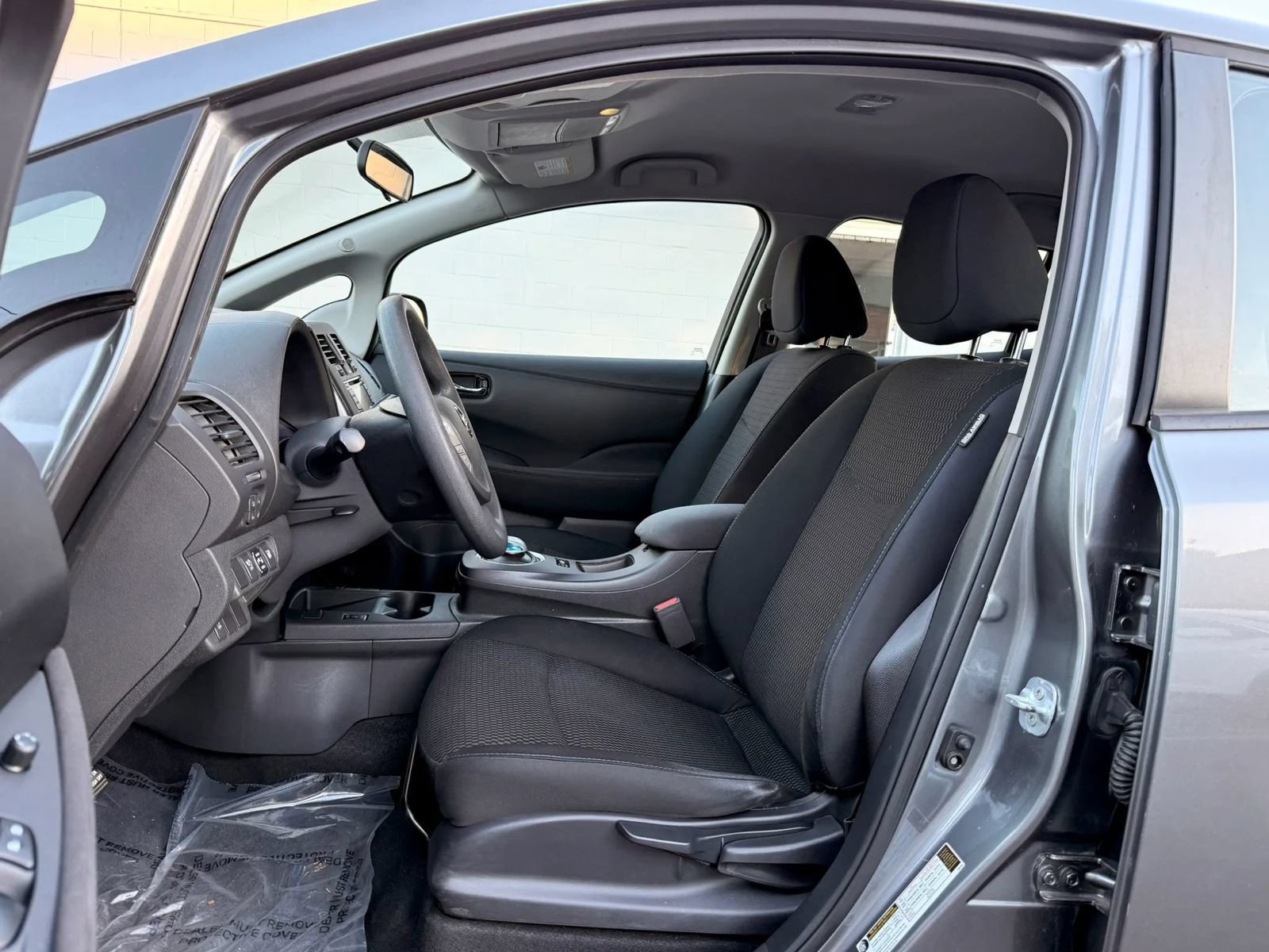 Used 2016 Nissan Leaf S w/ Charger Package FWD image 14