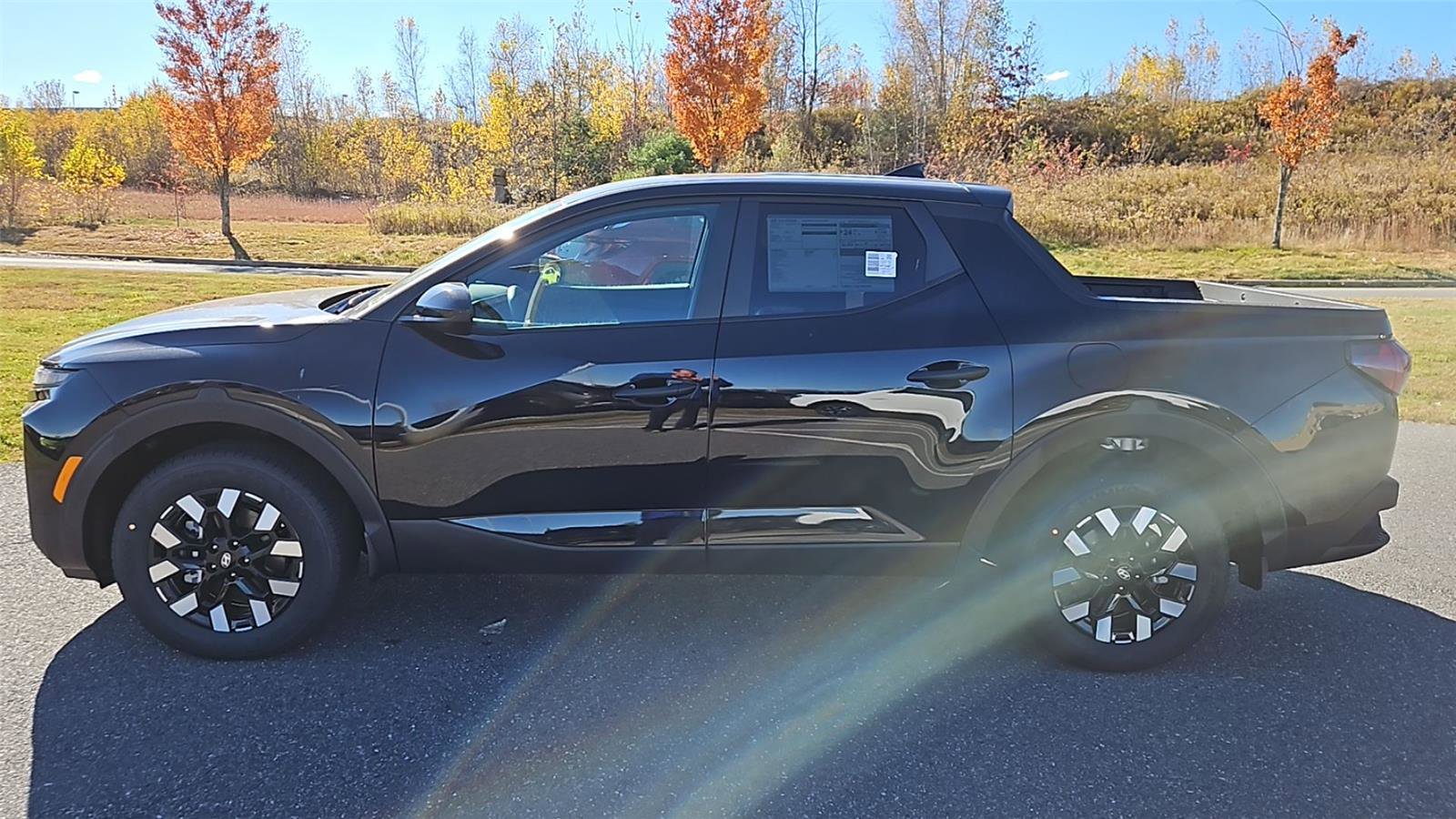 New 2026 Hyundai Santa Cruz SE image 4