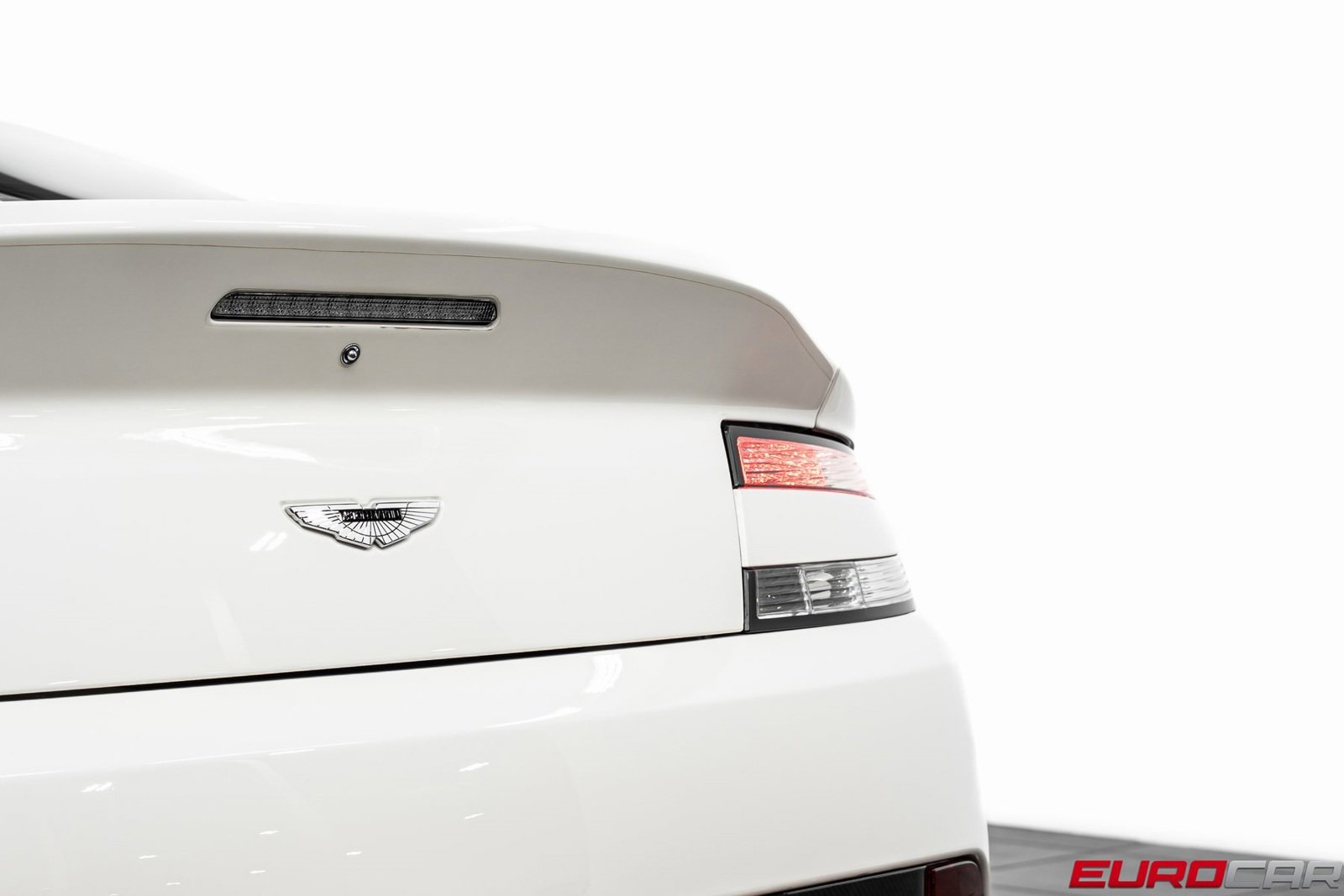 Used 2017 Aston Martin V12 Vantage S image 20