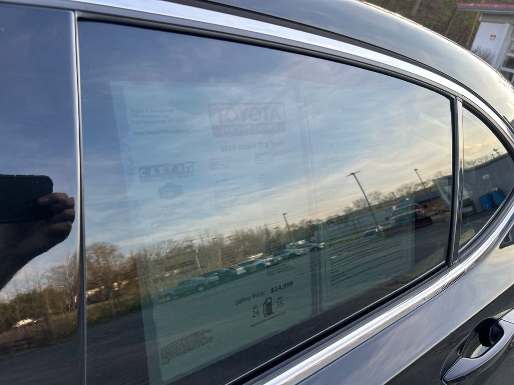 Used 2016 Acura TLX w/ Technology Package image 30