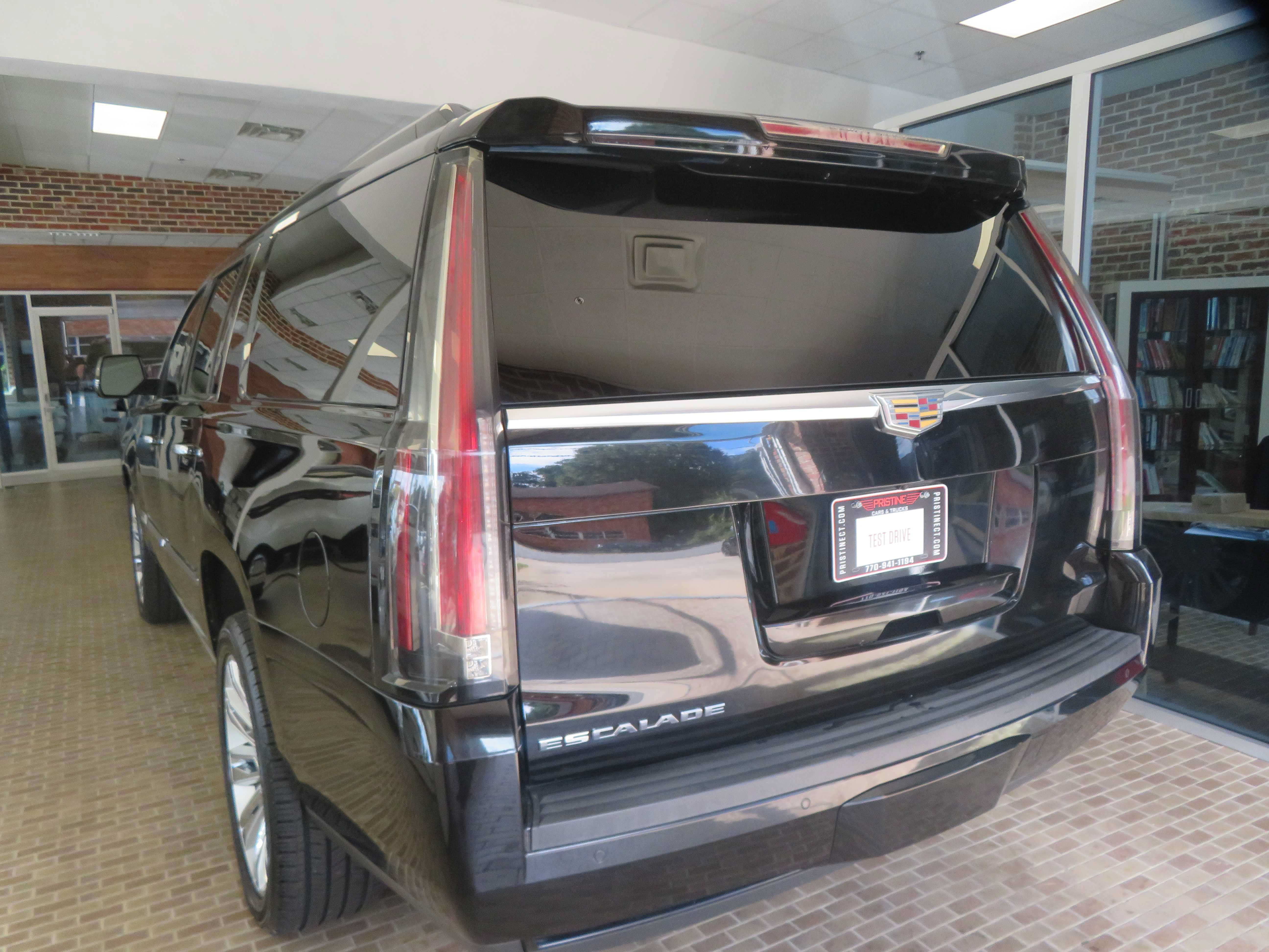 Used 2016 Cadillac Escalade ESV Platinum AWD/4WD image 80
