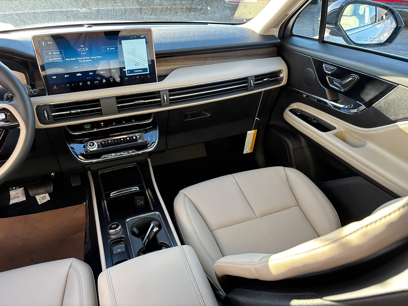 New 2026 Lincoln Corsair Reserve image 32