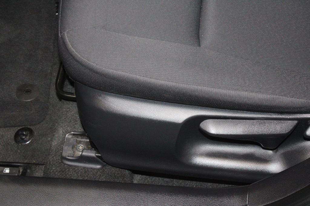 Used 2024 Toyota Corolla LE FWD image 24