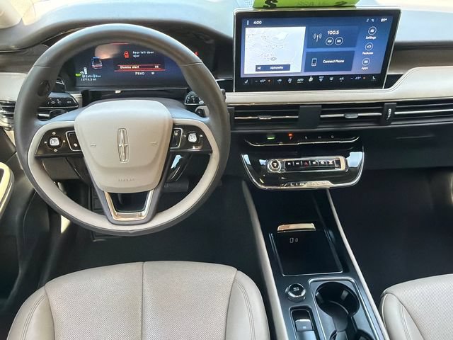 Used 2024 Lincoln Corsair Grand Touring AWD/4WD image 23