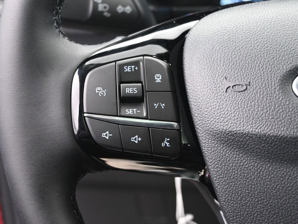 New 2026 Ford Escape SE image 32