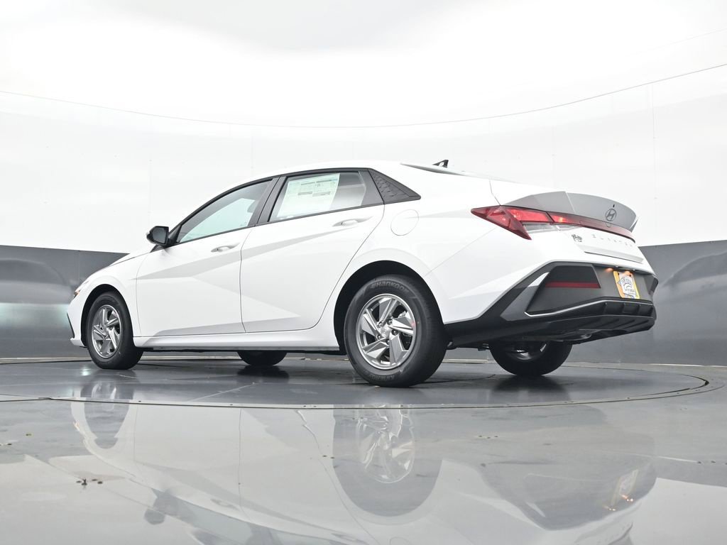 New 2026 Hyundai Elantra SE FWD image 27