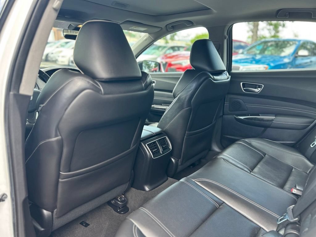 Used 2020 Acura TLX w/ Technology Package FWD image 11