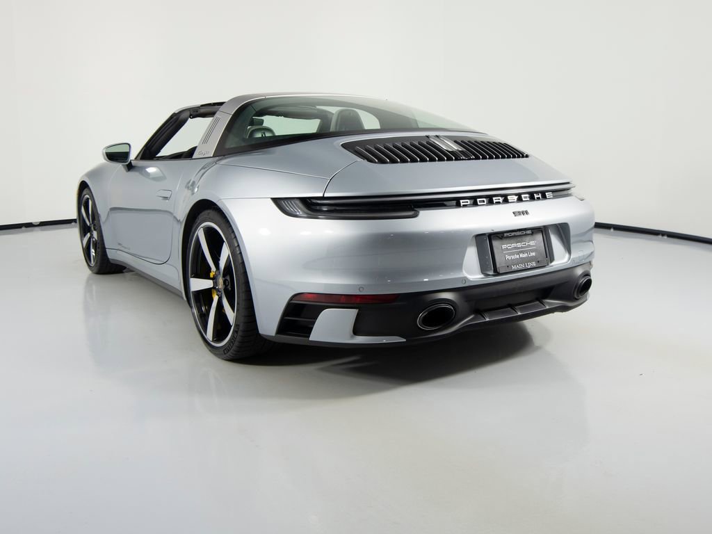 Certified 2022 Porsche 911 Targa 4S AWD/4WD image 3