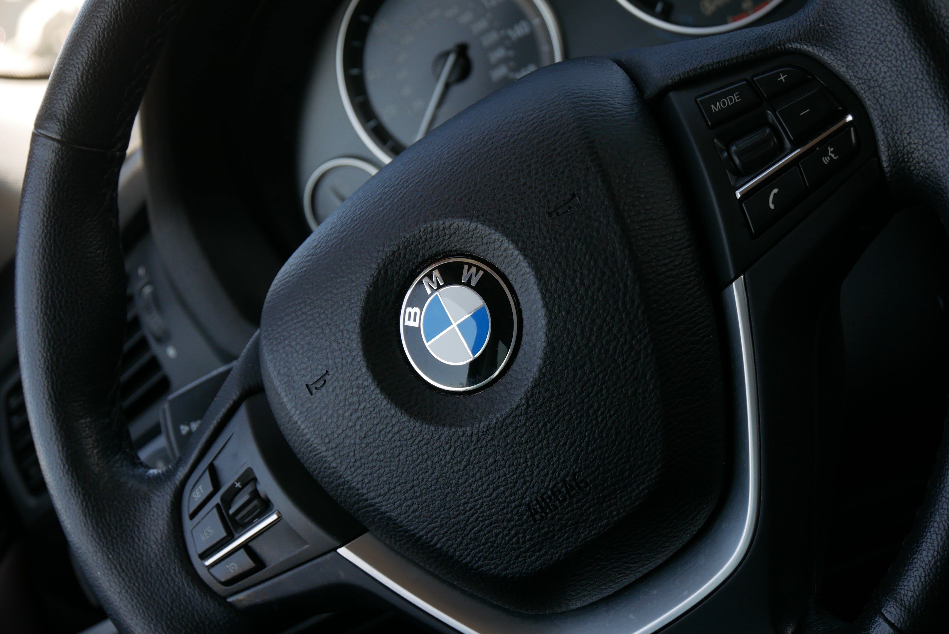 Used 2017 BMW X3 xDrive28i AWD/4WD image 22
