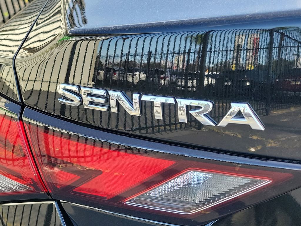 Used 2025 Nissan Sentra S FWD image 23