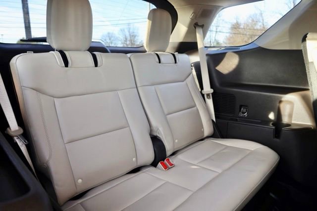 Used 2021 Ford Explorer Platinum w/ Equipment Group 601A image 38