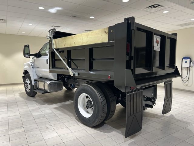 New 2026 Ford F750 2WD Regular Cab Super Duty image 3