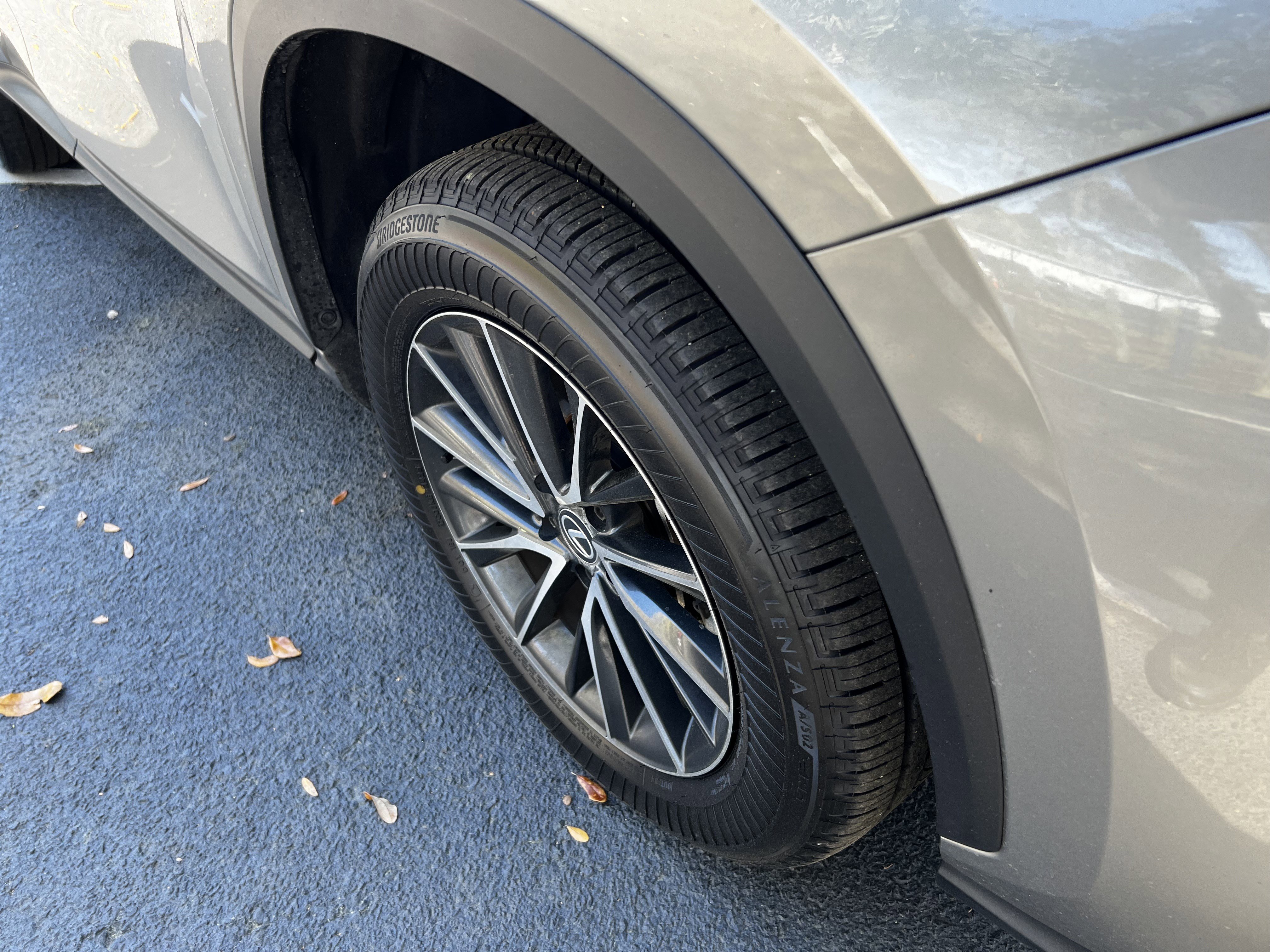 Used 2024 Lexus NX 250 FWD w/ Towing Package (2000 Lbs) image 11